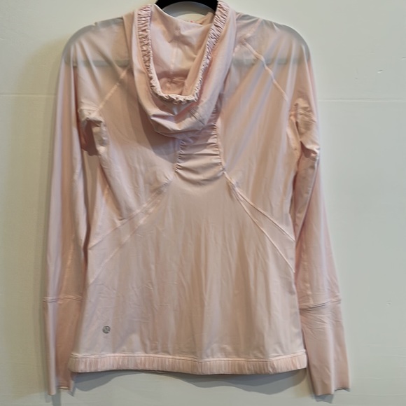 Lululemon Water Bound Hoodie - Picture 4 of 7